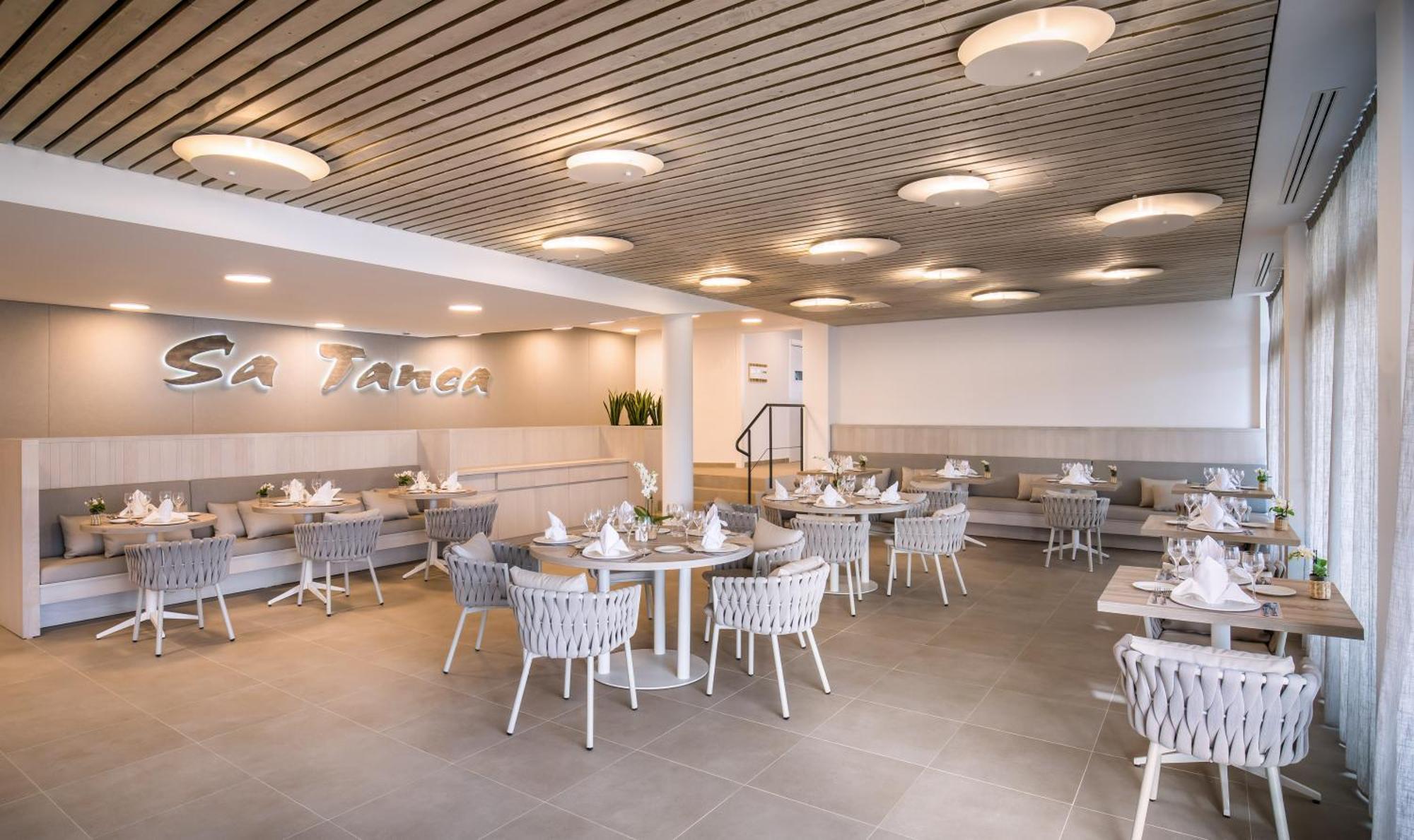 Barceló Nura Hotel Sant Lluis Kültér fotó
