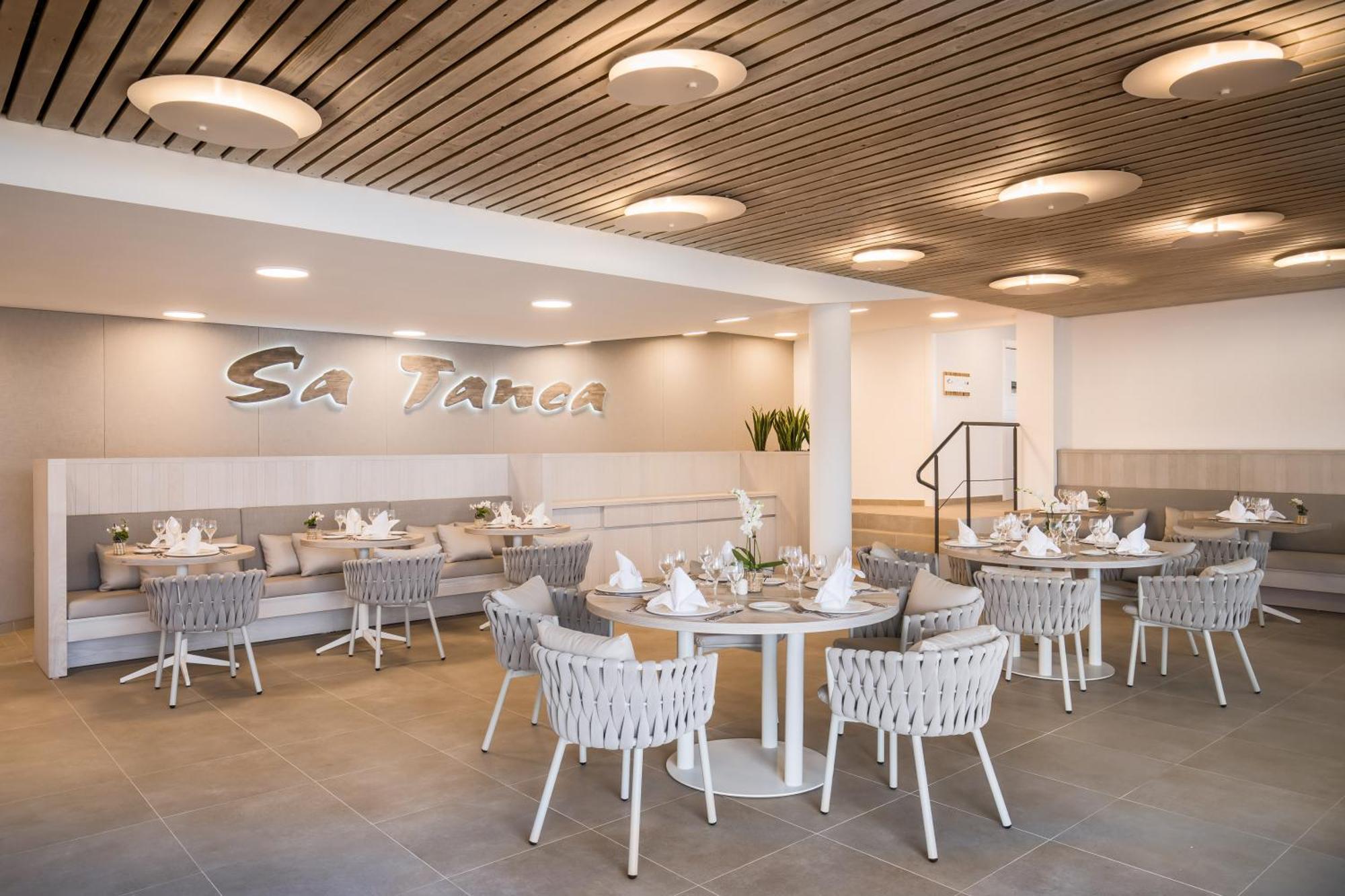 Barceló Nura Hotel Sant Lluis Kültér fotó